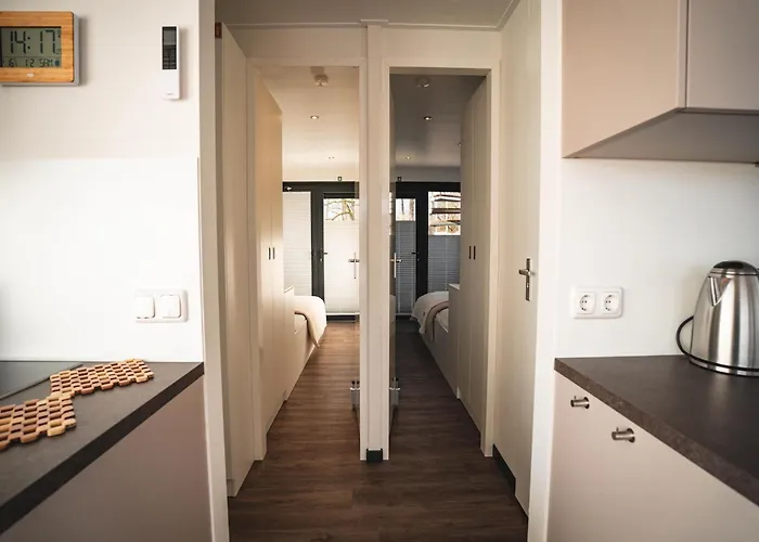 Bateau-hôtel Schoenes Hausboot In Hoexter *